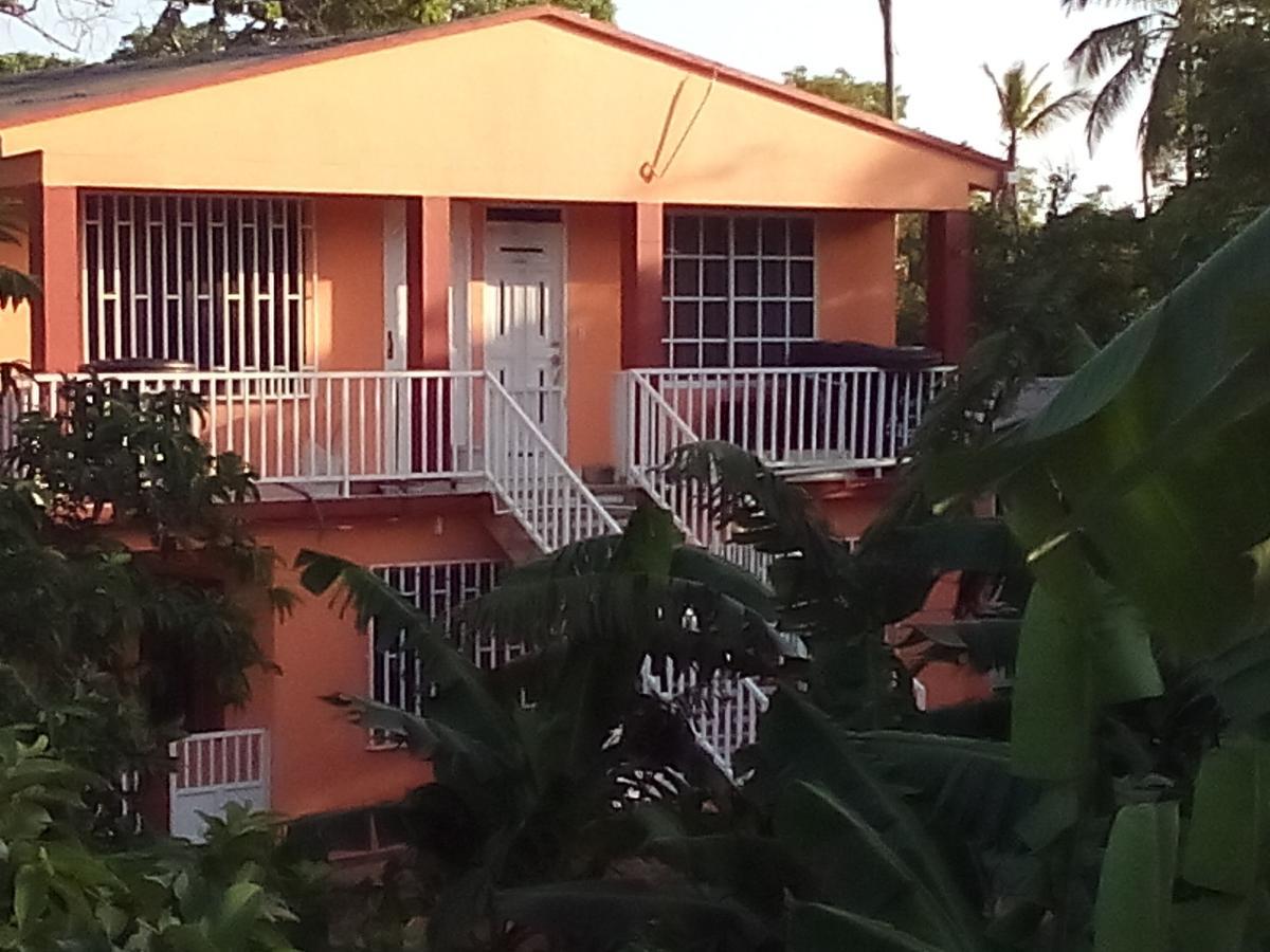 Posada Nativa Miss Casira San Andrés 外观 照片